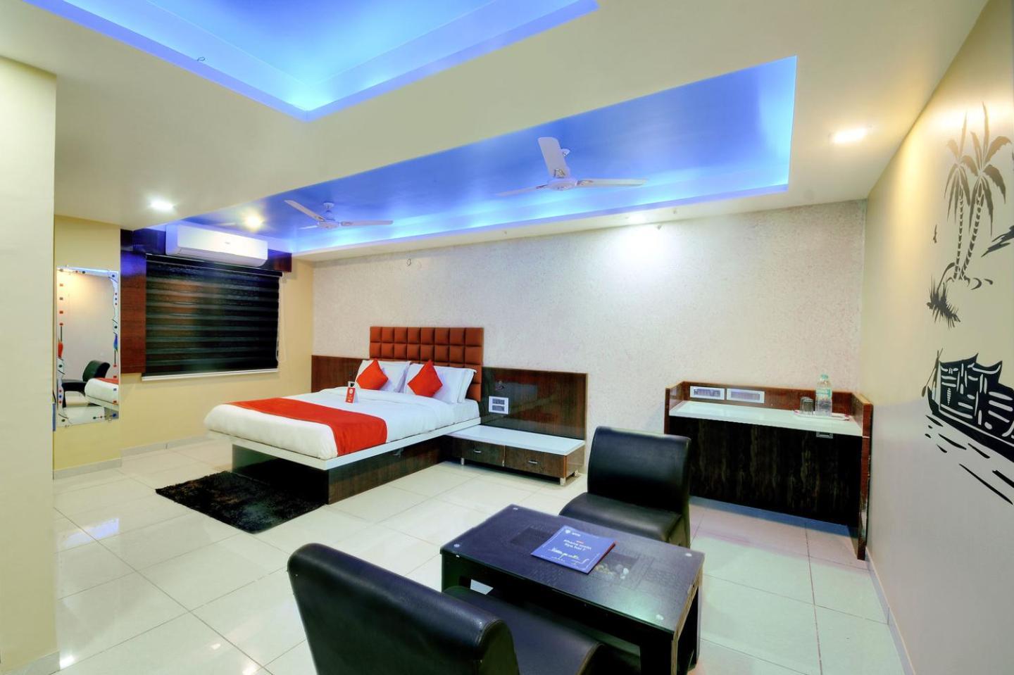 Hotel Hillton Inn Gandhinagar Buitenkant foto