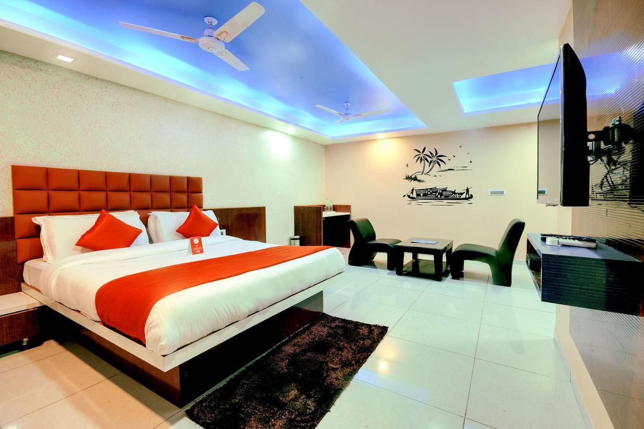 Hotel Hillton Inn Gandhinagar Buitenkant foto
