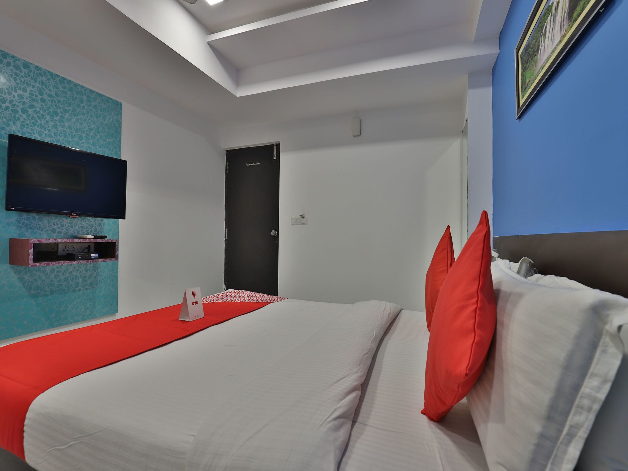 Hotel Hillton Inn Gandhinagar Buitenkant foto