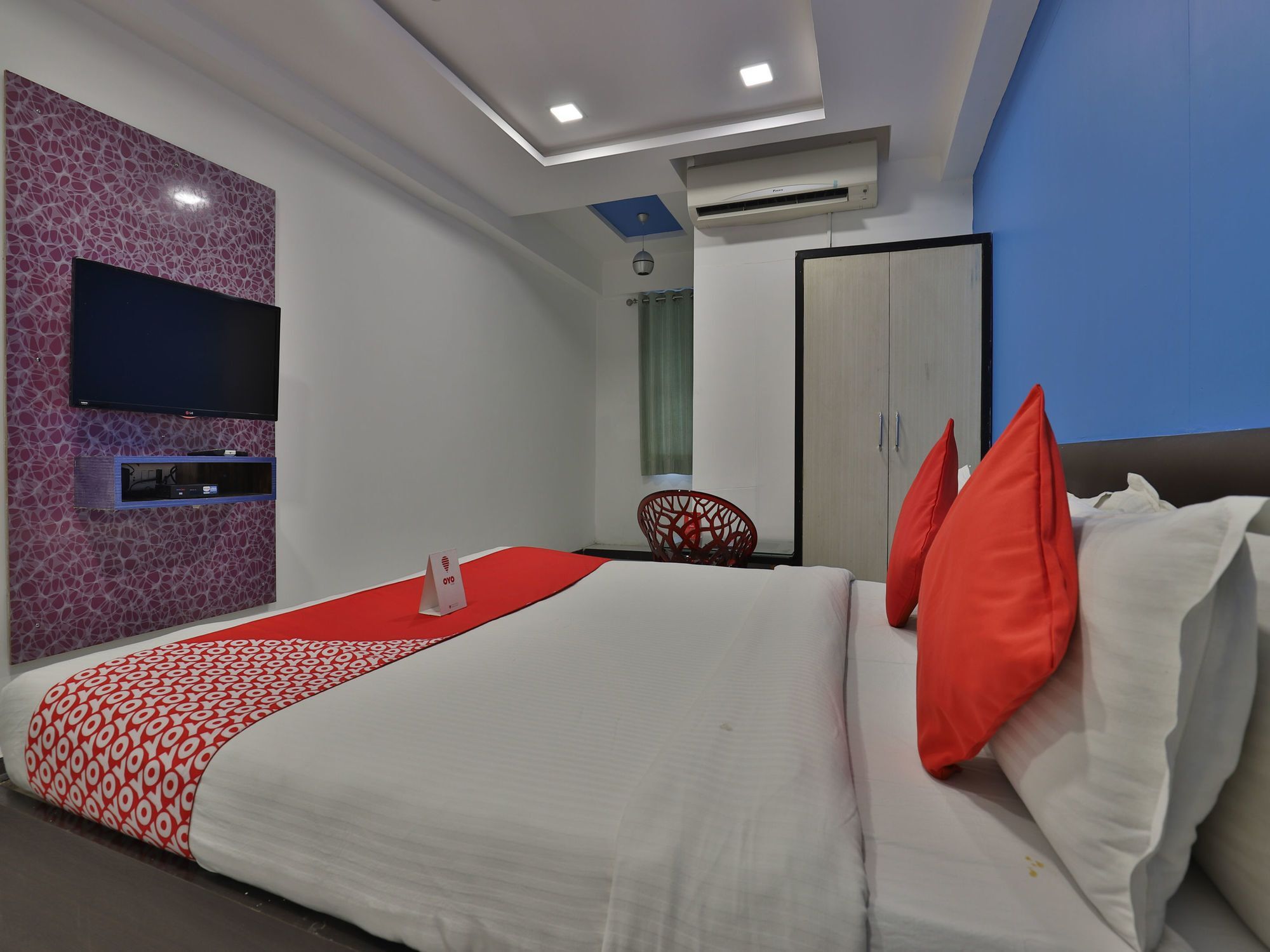 Hotel Hillton Inn Gandhinagar Buitenkant foto